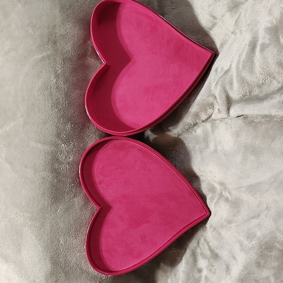 YSL Beaute Heart Box - Picture 9 of 12